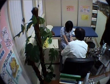 【合法ロリGIF】性癖を拗らせた小児科医の問題行動を盗撮した結果wwwww その3