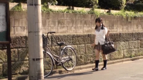 【合法ロリGIF】規制必須ｗｗ尾行に気付かない女子高生…ストーカー中出しレイプの手口がヤバ過ぎるｗｗｗ その1